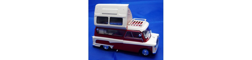 Collection sur les miniatures camping-cars, bus et camions